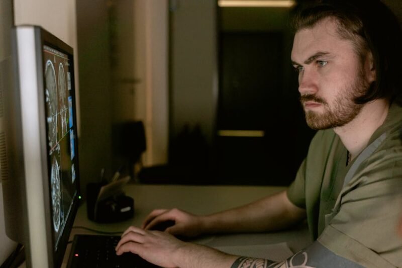 Best Spyware Detection Tool for PC: How to Find and Remove Spyware and Stalkerware Safely