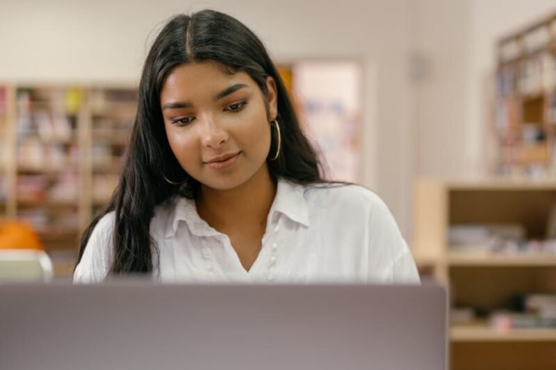 Password Manager for Students: Create Strong Passwords and Prevent Account Takeovers